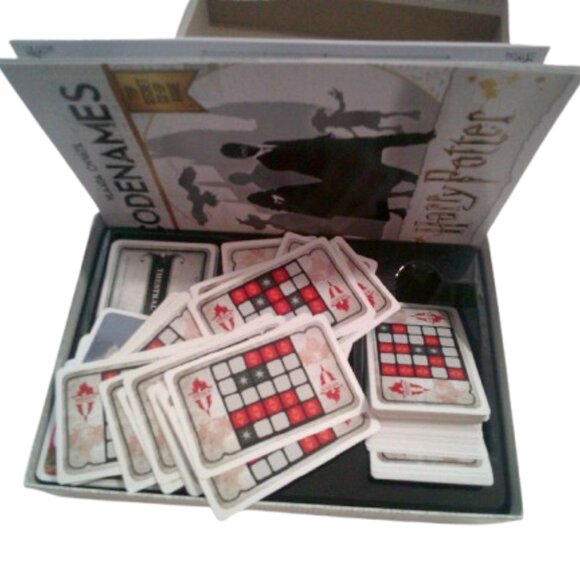 CODENAMES: Board Game , Based on Harry Potter Films - Picture 3 of 3